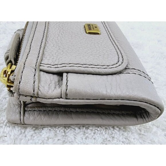 FOSSIL Greige Pebble Leather Medium Flap Bi-Fold Wallet Clutch Organizer - Picture 3 of 11
